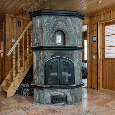 Alpine Fox By Aavalevi Daire Levi